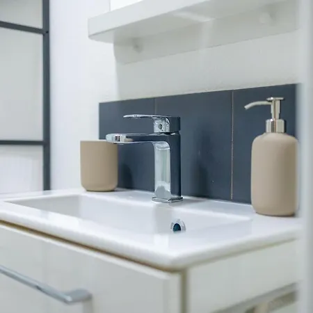 Cosy Et Terrasse En Merignac (Gironde)