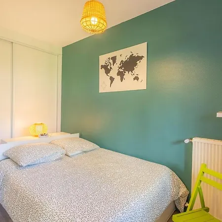 Cosy Et Terrasse En Apartment